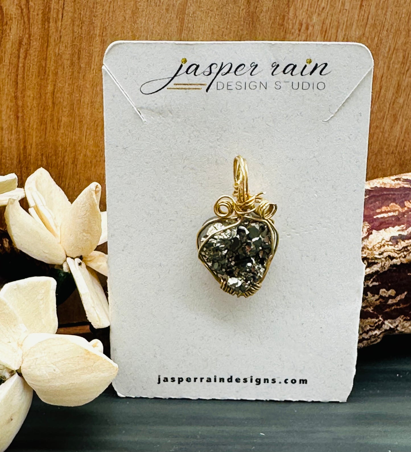Druzy gold stone wire wrapped heart pendant