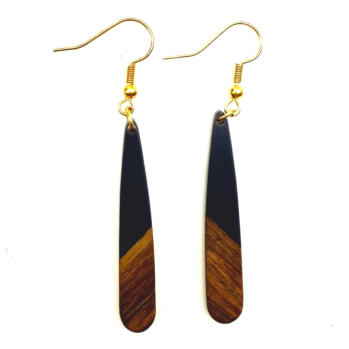 Resin and wood earrings: skinny & lightweight