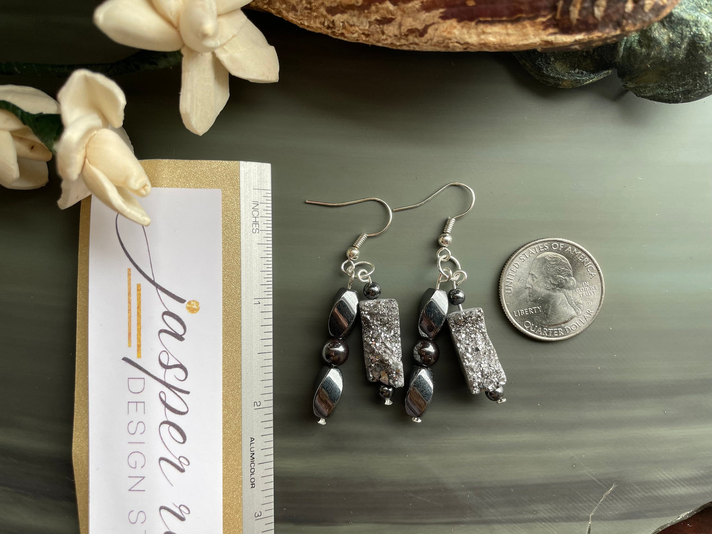 Druzy earrings, Natural Platinum Druzy and hematite earrings, natural druzy earrings, silver druzy drop earrings, handmade gemstone earrings