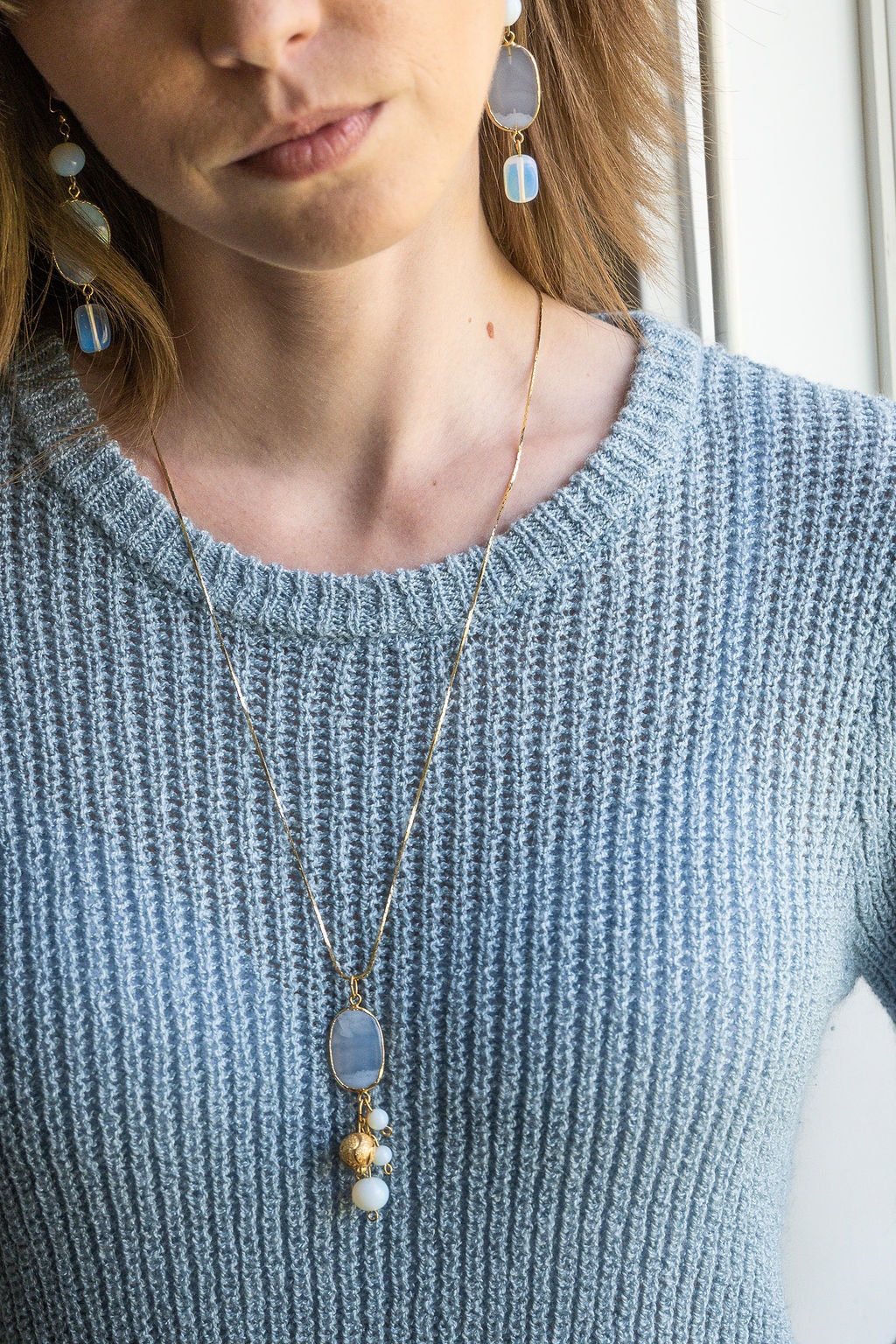 Handmade Chalcedony quartz gold pendant necklace with 18k gold plated beads and Oplalite beads