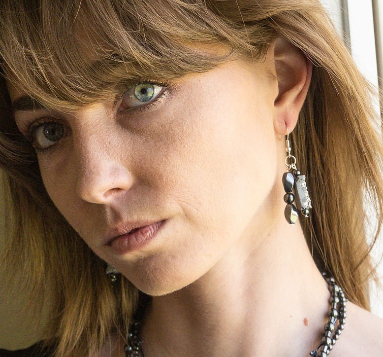 Druzy earrings, Natural Platinum Druzy and hematite earrings, natural druzy earrings, silver druzy drop earrings, handmade gemstone earrings