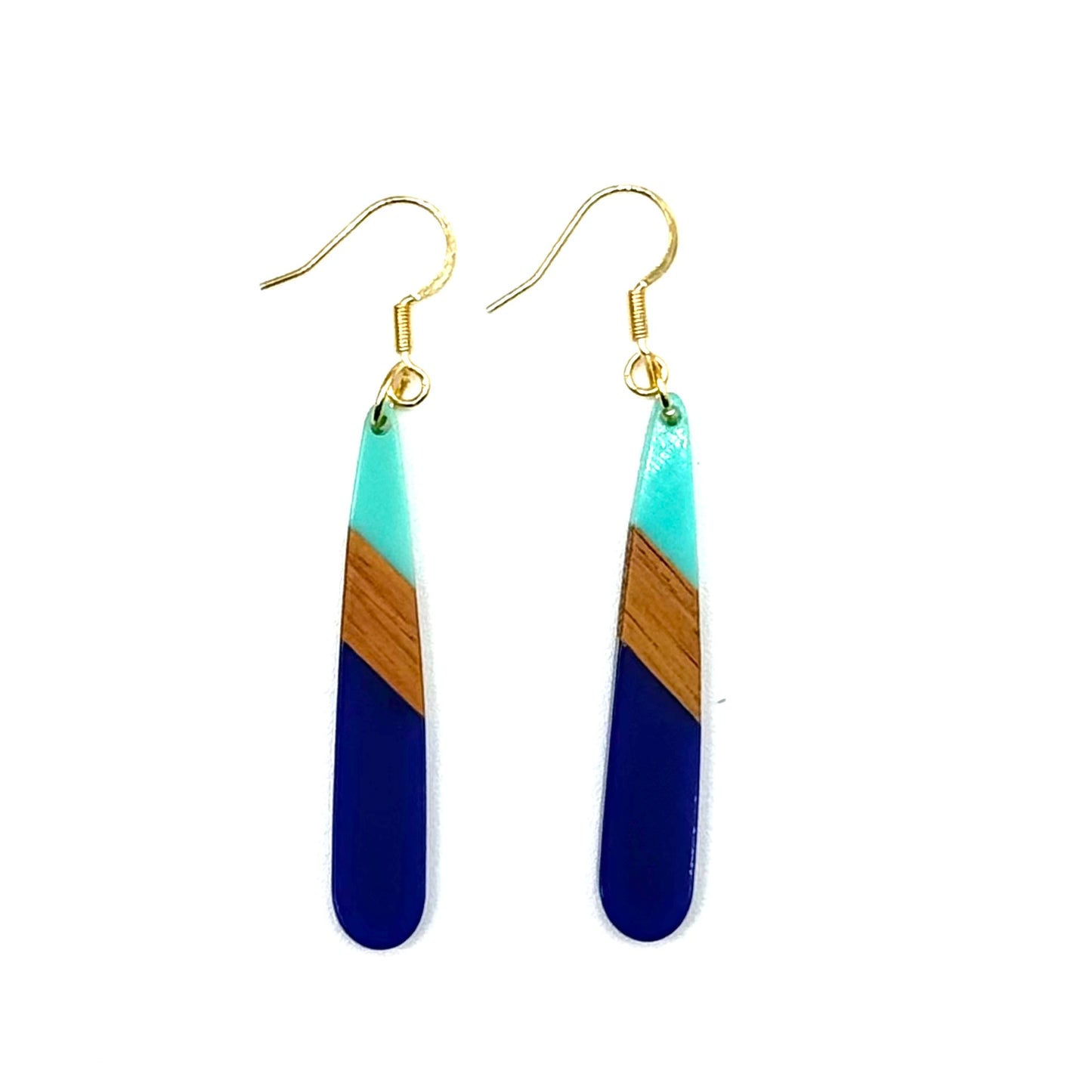 Resin and wood earrings: skinny & lightweight