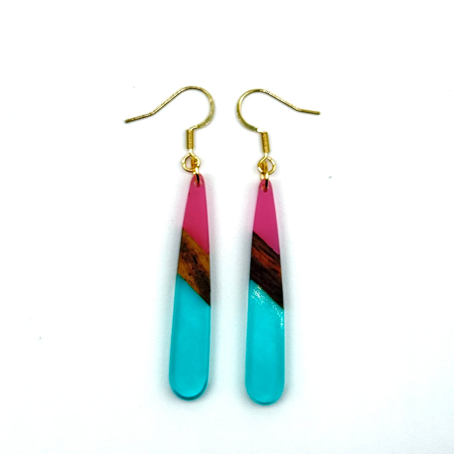 Resin and wood earrings: skinny & lightweight
