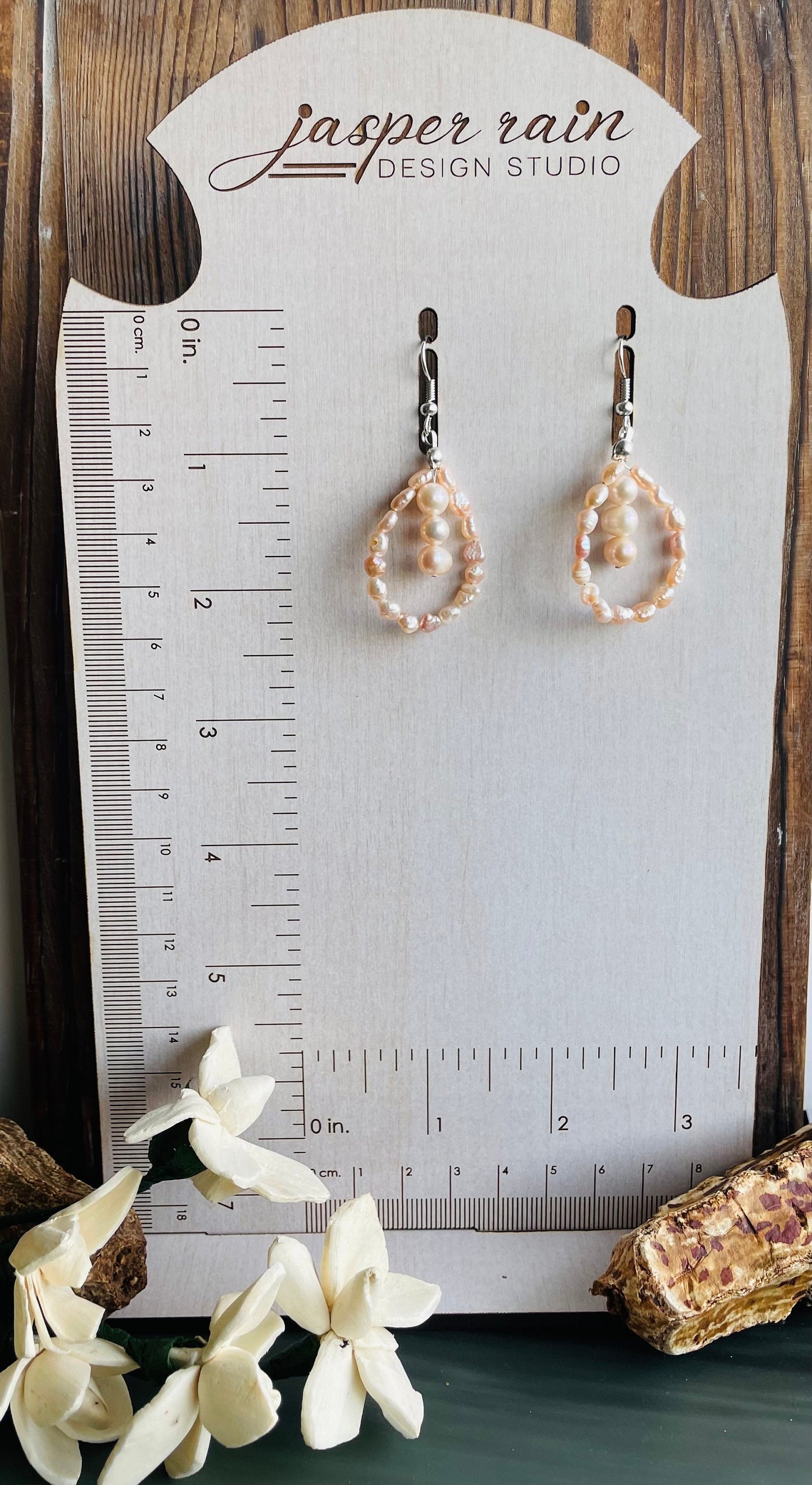 Natural light pink fresh water pearl earrings