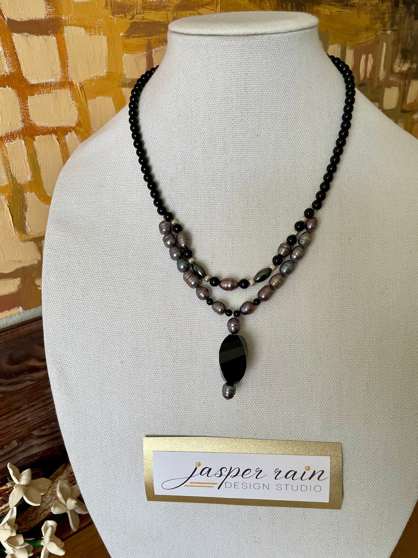 Silver freshwater pearls and black onyx pendant necklace: handmade