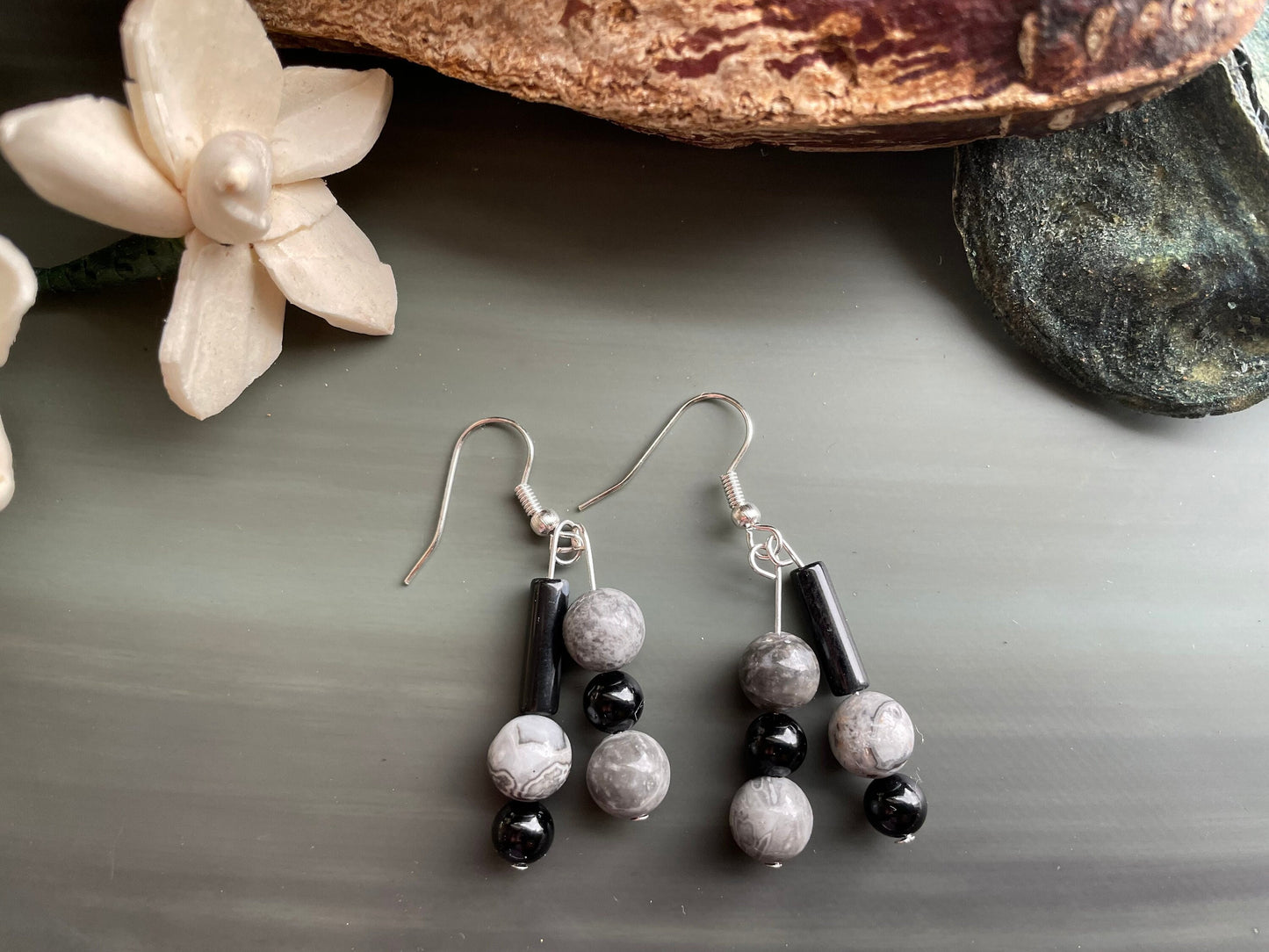 Silver Crazy Lace Agate and Black Onyx drop earrings